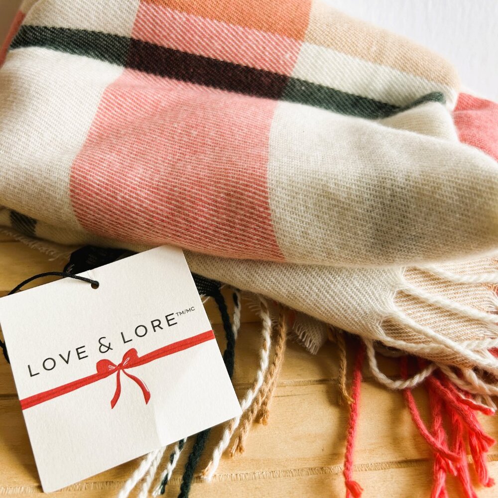 NWT Love & Lore Lightweight, Super Soft Wrap or Scarf